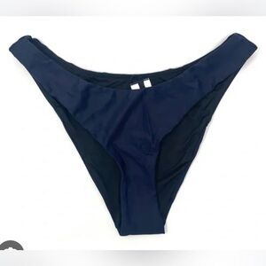 NWT J Crew Women’s Navy Blue Curved Waist Cheeky Bikini Bottom Size M Beach